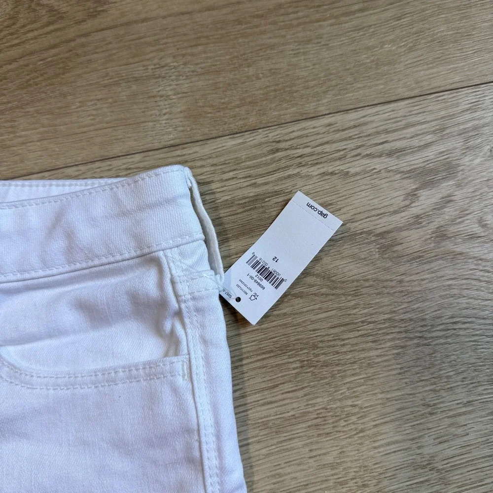 NWT Kids Girls Gap denim white jean shorts midi adjustable waist stretch size 12